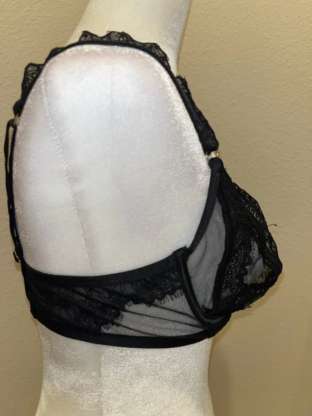 Ann Summers The Divine Plunge Bra 34C black